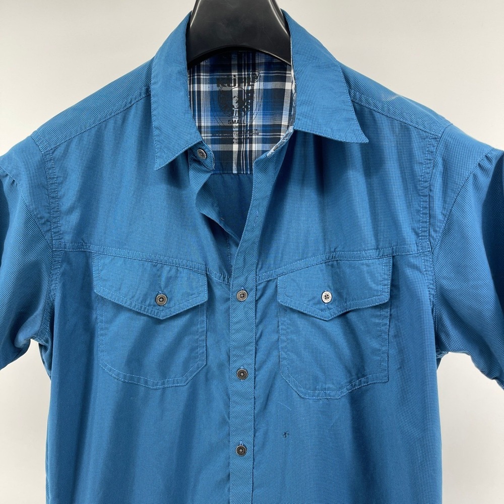 KUHL Shirt Mens Small Blue Short Sleeve Button Up Outdoor Adventure Hole